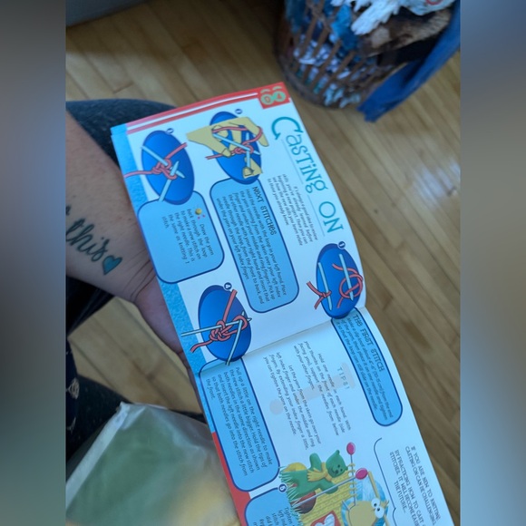 Dale of Norway Learn to Knit kit - Picture 5 of 8